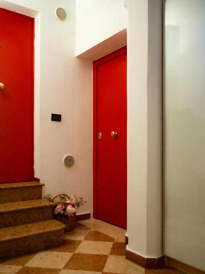 Monolocale Sui Tetti Di Bologna - Via Indipendenza Apartamento Exterior foto