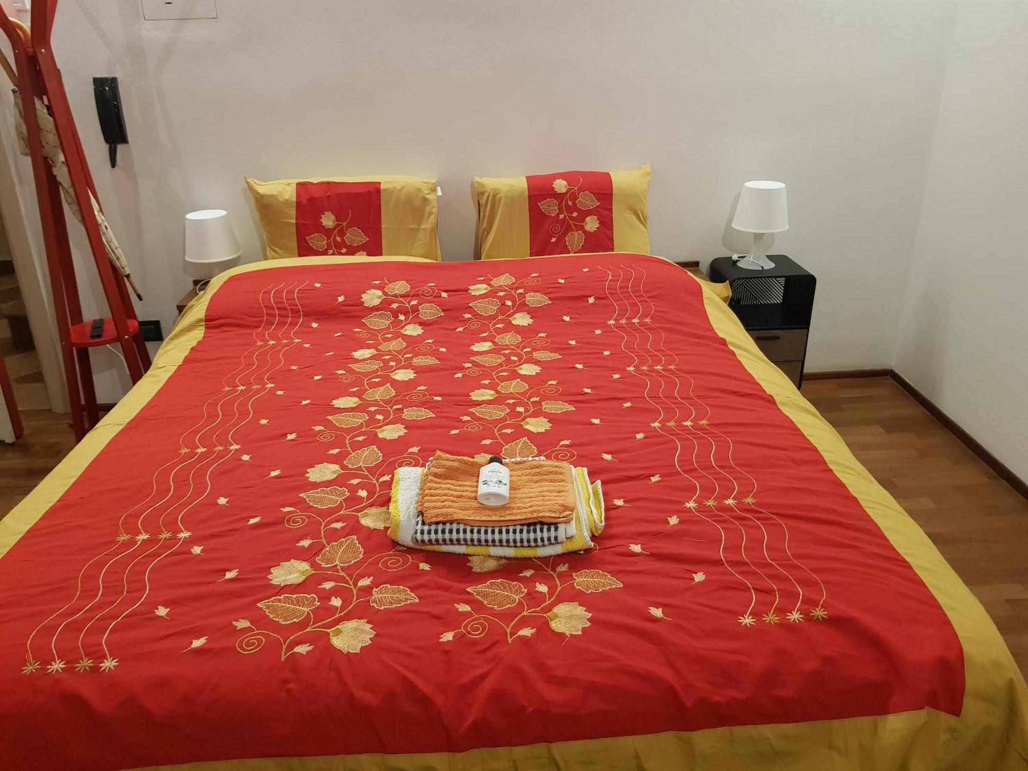 Monolocale Sui Tetti Di Bologna - Via Indipendenza Apartamento Exterior foto
