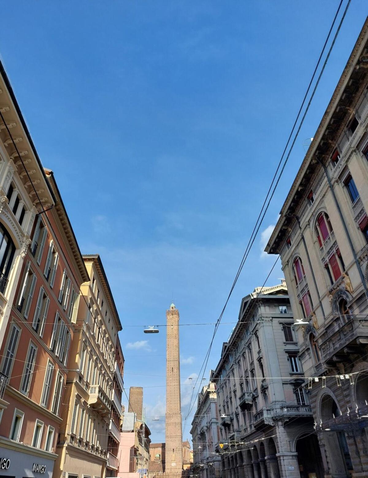 Monolocale Sui Tetti Di Bologna - Via Indipendenza Apartamento Exterior foto