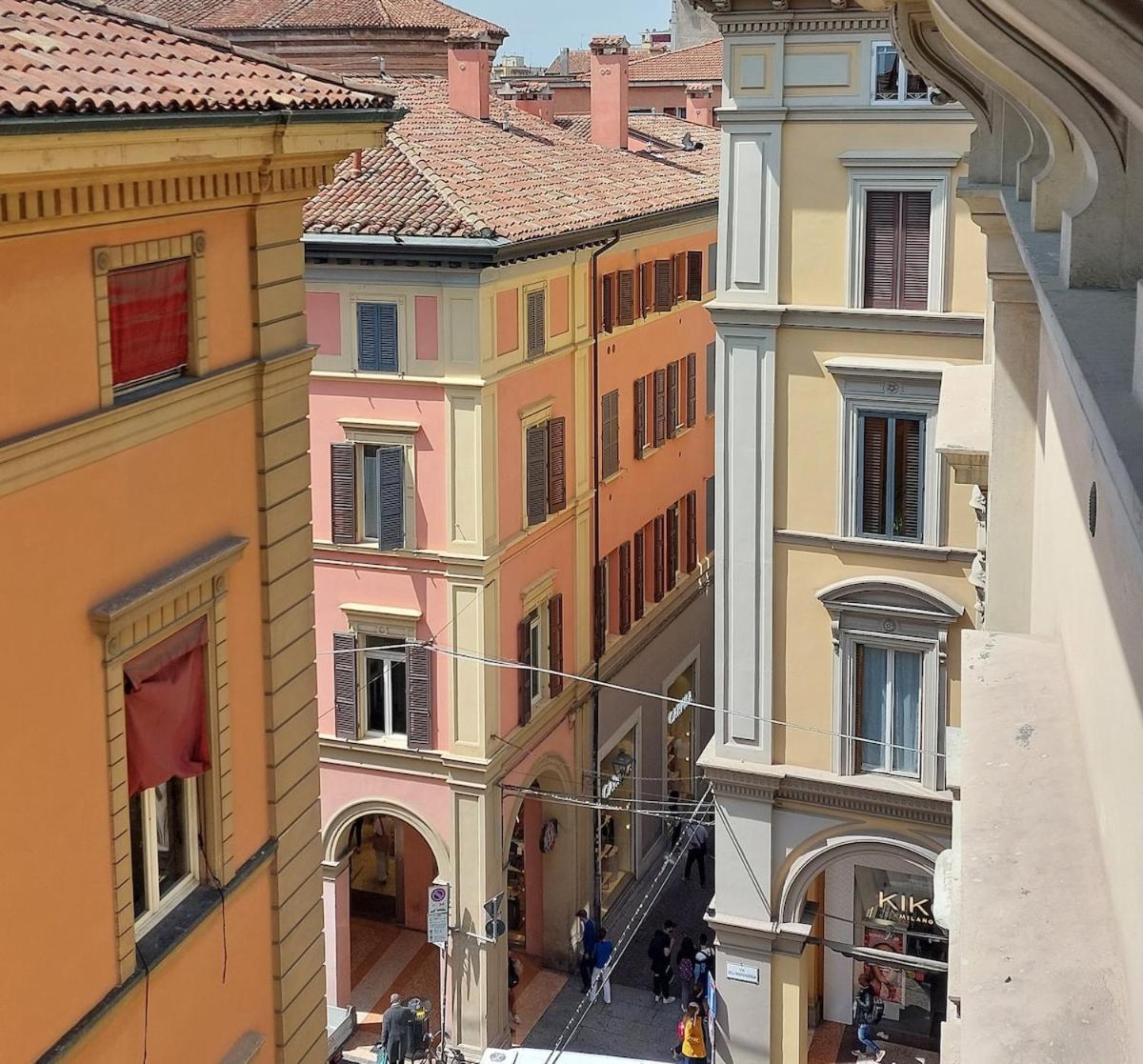 Monolocale Sui Tetti Di Bologna - Via Indipendenza Apartamento Exterior foto